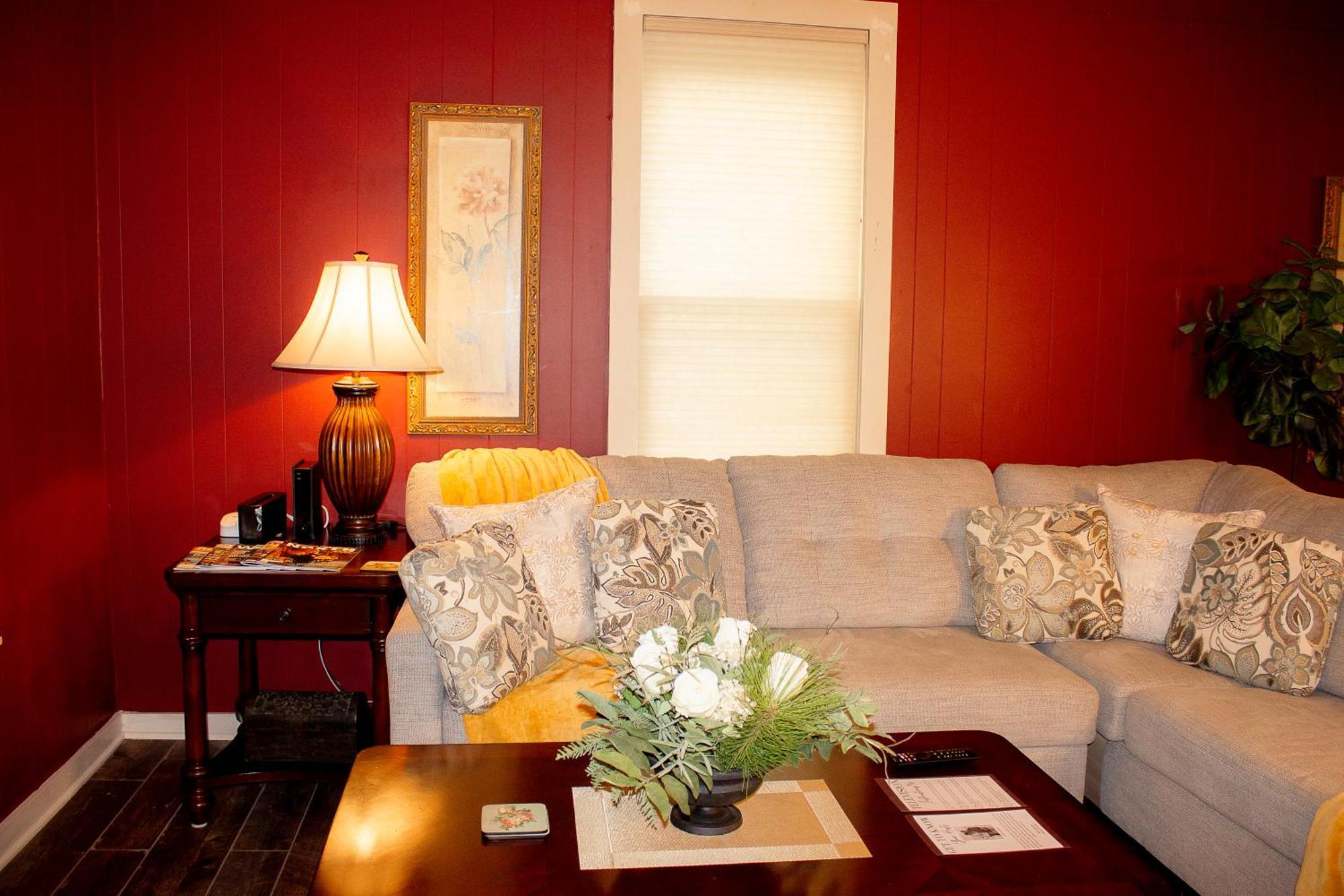 Timeless - Victorian Home Stay مانكاتو المظهر الخارجي الصورة